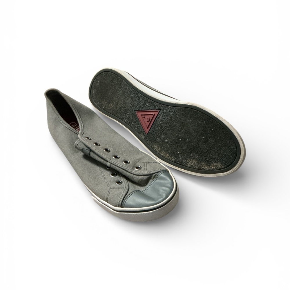 GUESS Women's Charcoal and Red Sneakers - Picture 3 of 4